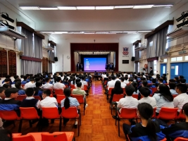 Enlarge 台下同學參與情況
