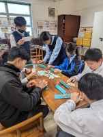 Enlarge 午間朋輩輔導